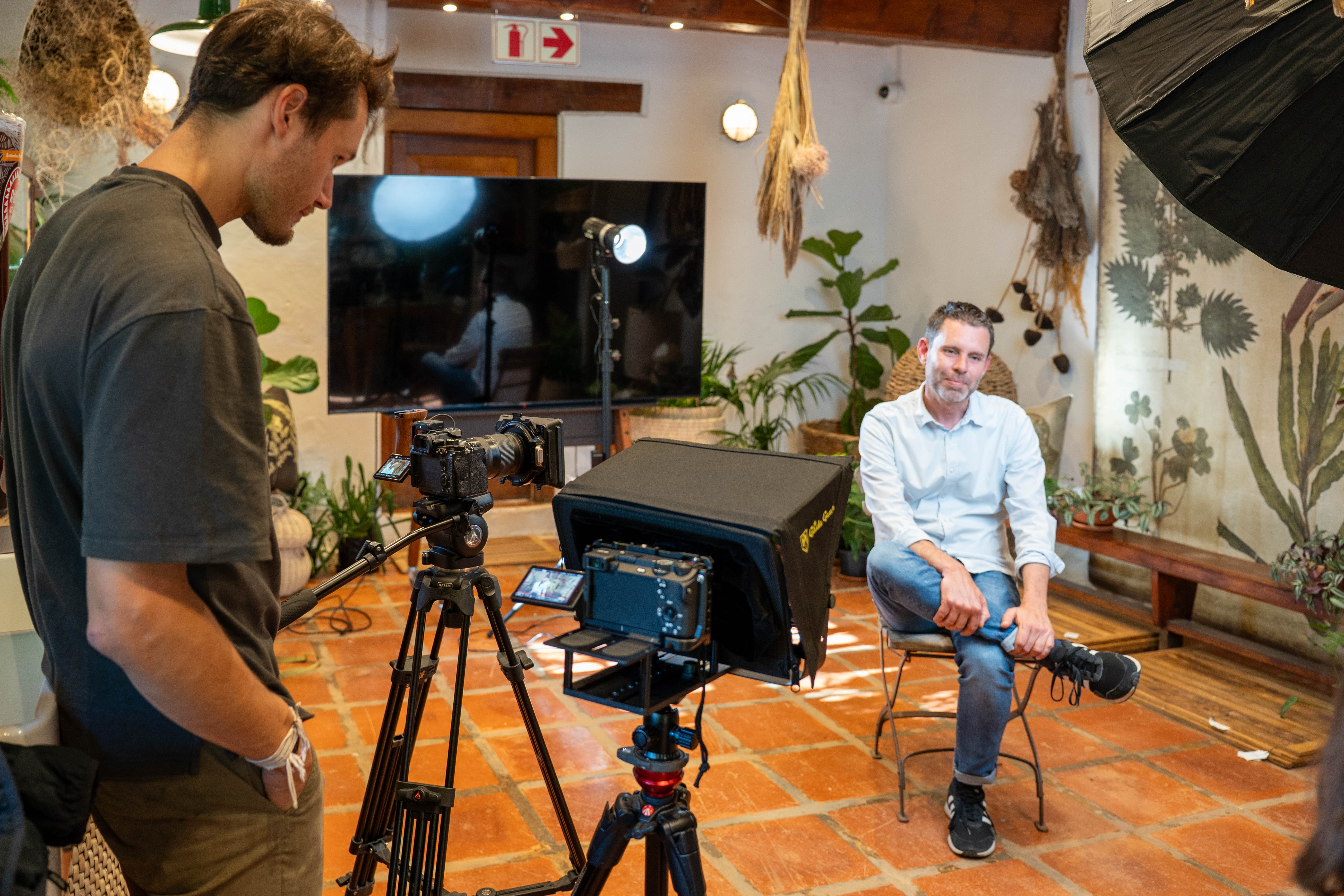 Founder interview behind the scenes for RUBRO and Nando's PERi-PERi pairing video